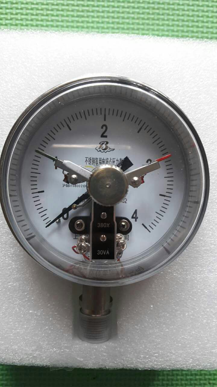 YXC-150J-Z抗振電接點(diǎn)壓力表